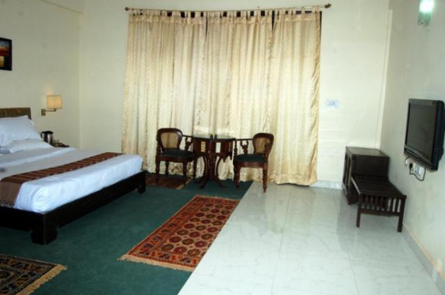 Natureraga Fernhill Resort Chail Chambre photo