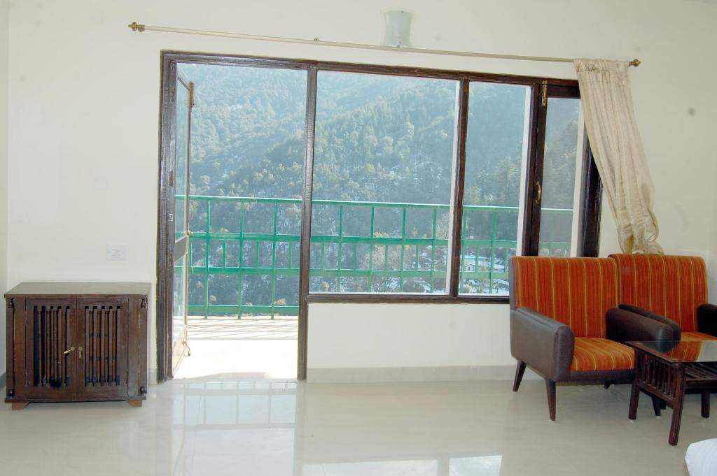 Natureraga Fernhill Resort Chail Extérieur photo